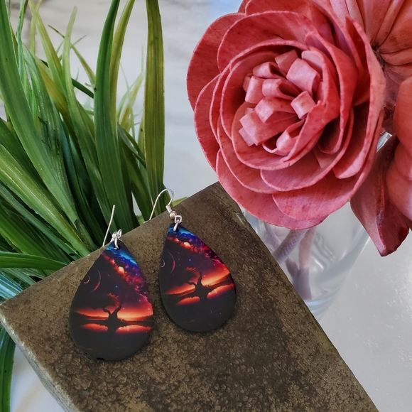 Abstract Tree of Life Teardrop Earrings - Picture 6 of 9